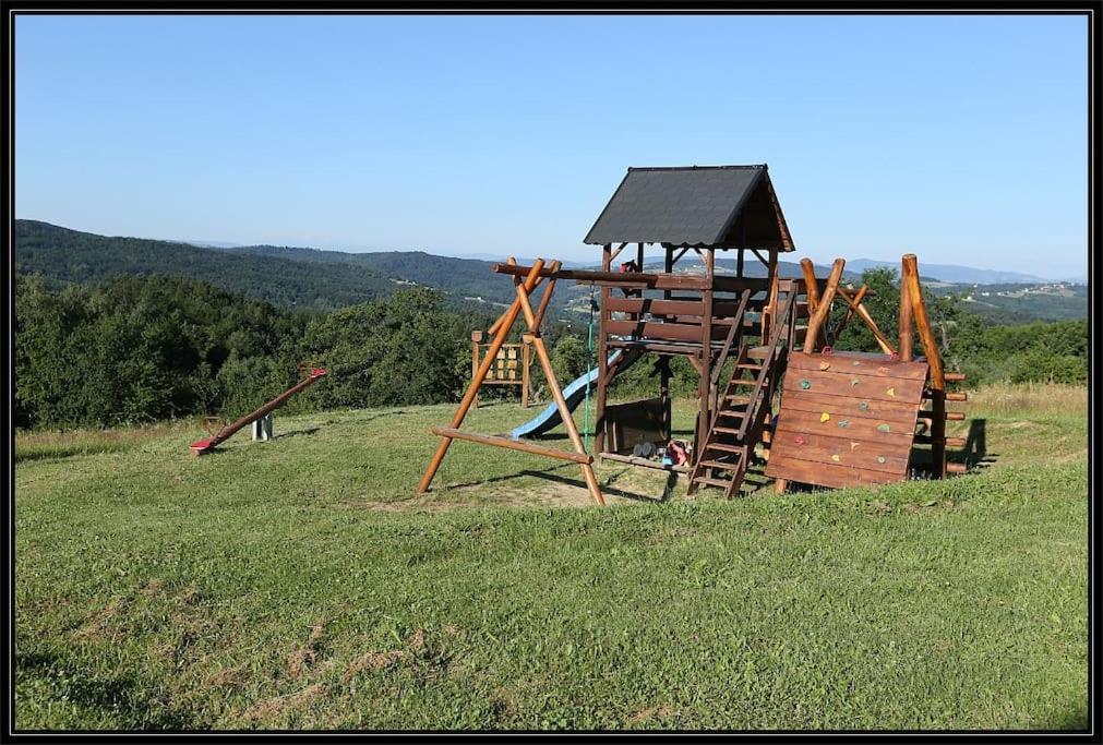 Swiety Spokoj Palesnica Exterior foto